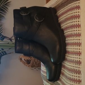 SOREL Joan of Arctic Wedge II Buckle Bootie- Black